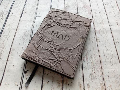 Ежедневник из натуральной кожи с гравировкой логотипа